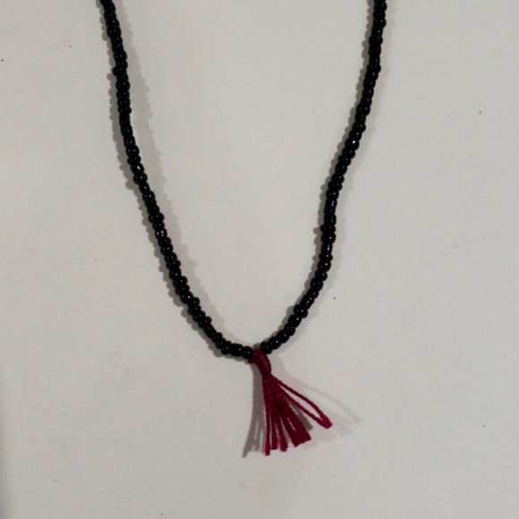 ✨ Express Black Beaded Burgundy 32" Tassel Necklace - Chic & Playful Accessory ✨ - Picture 3 of 8